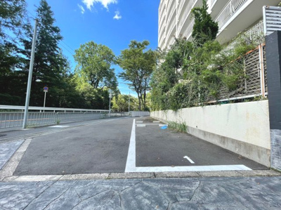 【駐車場】 | アパルトマン北千里