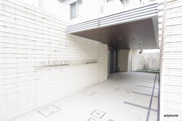 エスリード京橋ノースプレイス　仲介手数料無料のエントランス