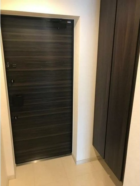 オープンレジデンシア名古屋駅　THE　COURTの玄関