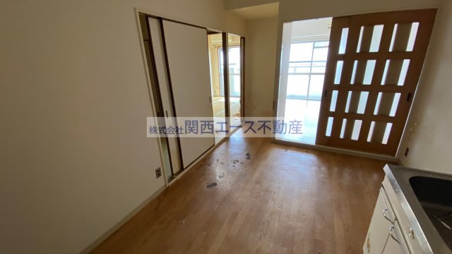 【居間・リビング】 | 花園マンション巽