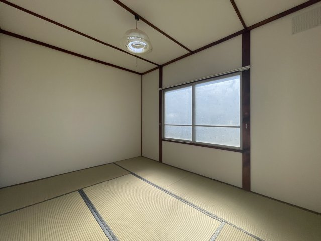 あきさとマンションBの和室