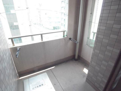 【バルコニー】 | グリシーヌ静徳