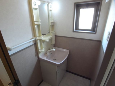 【洗面所】 | グリシーヌ静徳