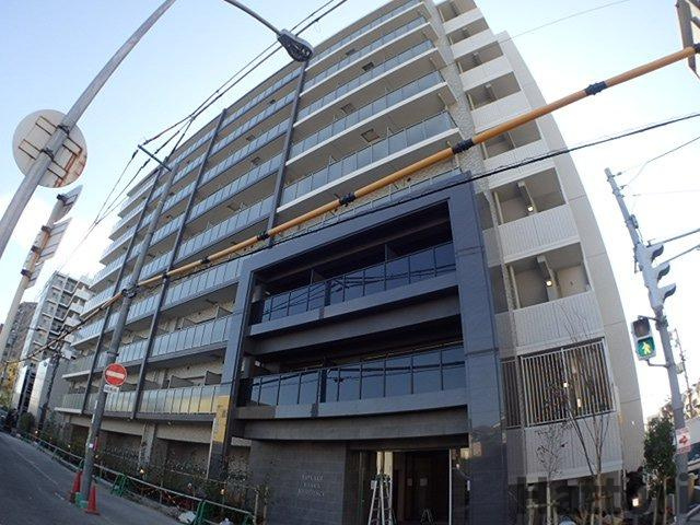 エスプレイス江坂レジデンスの外観