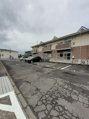 【駐車場】 | ドミールパル | 駐車場です