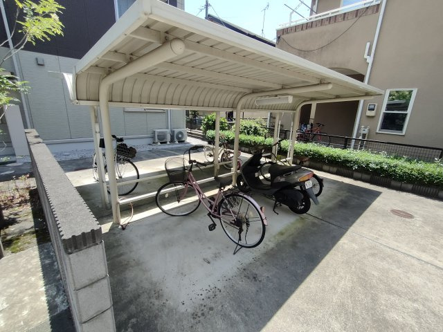 PENNY LANEのその他共用部分|駐輪場です