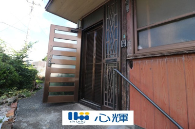 【玄関】 | 宇部市西宇部北７丁目 中古２階建