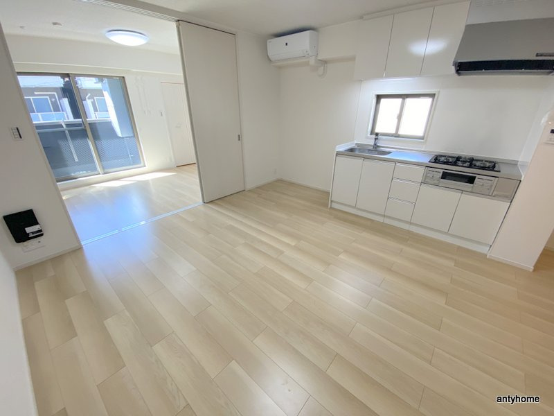 パーチェ エテルノⅡ　仲介手数料無料の洋室