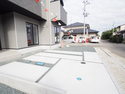 【駐車場】 | Erde　丸子２期　２号棟