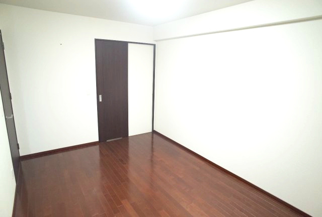 【洋室】 | サニープレイス西芦屋　2号館