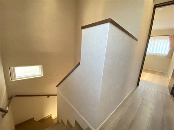 湊　築浅住宅　フジ住宅の家の内装