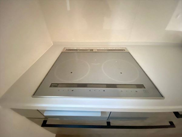 湊　築浅住宅　フジ住宅の家のキッチン