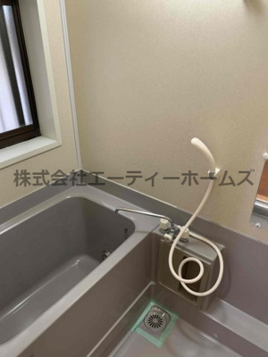 【浴室】 | 梶山天神5丁目貸家 | コンパクトで使いやすいお風呂です