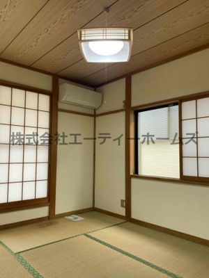 【和室】 | 梶山天神5丁目貸家 | 落ち着いた雰囲気の和室付きです