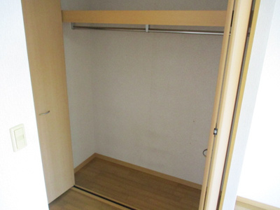 【収納】 | コンフォート天久Ⅱ | 写真とは違うお部屋になります。