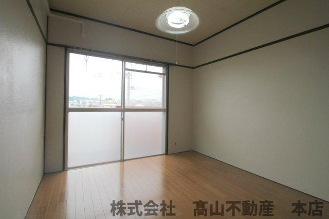 ヴィラ日の里の内装