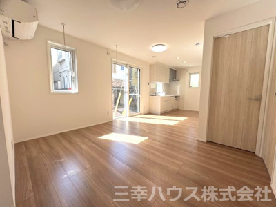 【居間・リビング】 | 柳沢6丁目貸家