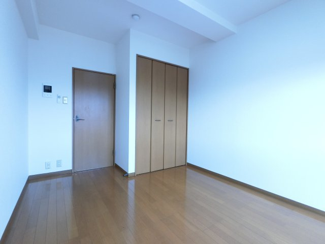 イーストベイ・船橋本町の居間・リビング