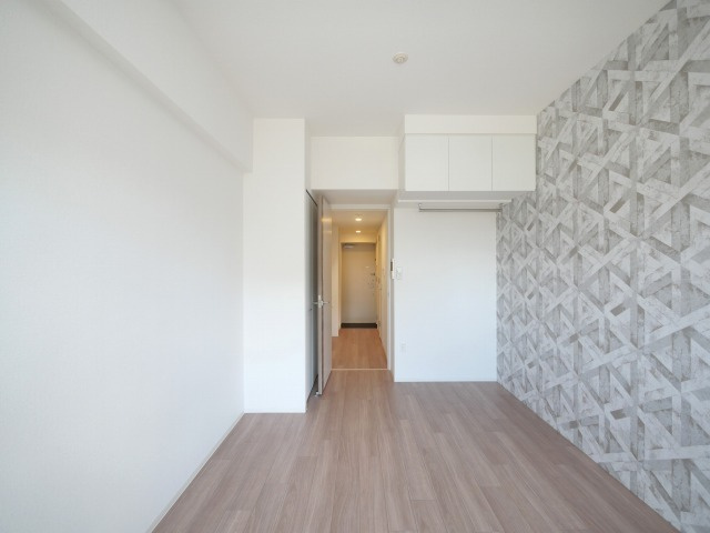 セレニテ新大阪プリエの居間・リビング