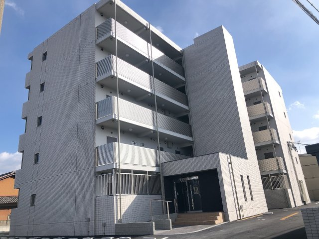 ロイヤルグランコート津