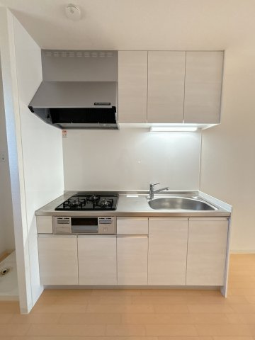 常滑市大野町4丁目戸建のキッチン