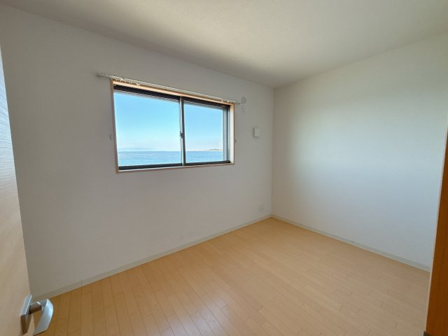 常滑市大野町4丁目戸建の洋室