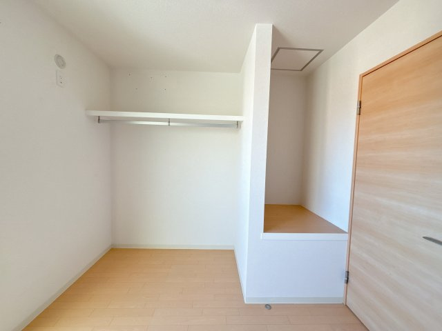 常滑市大野町4丁目戸建の収納