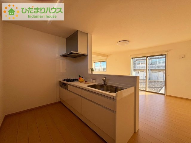 日立市大沼町1丁目　新築戸建のキッチン|新婚さんにおすすめ！おしゃれなカウンターキッチンのあるLDKです(#^^#)