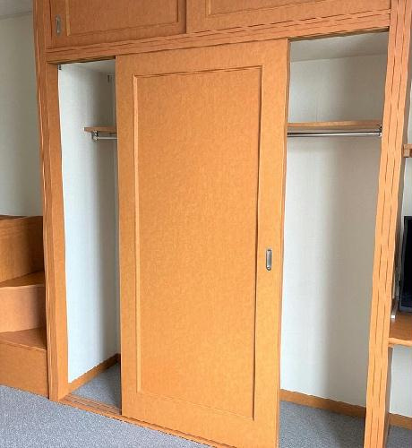 レオパレスプルミエの収納