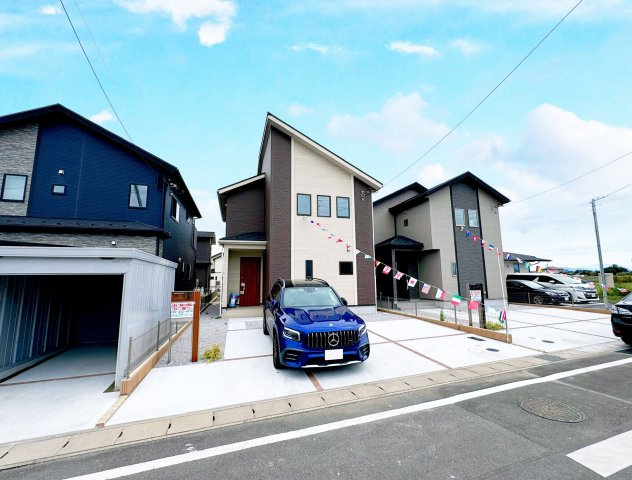 太田市亀岡町　新築住宅 2号棟の外観