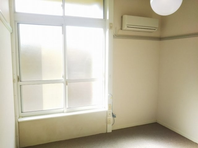 レオパレスサンライトの居間・リビング|画像5