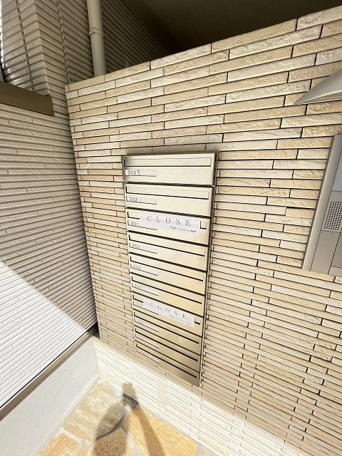 尼崎市長洲本通１丁目のアパートの外観