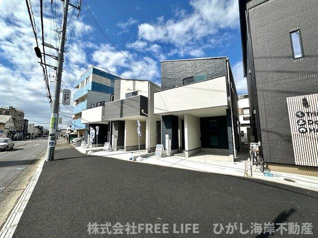 茅ヶ崎市浜須賀  新築戸建　全3棟の前面道路含む現地写真|全景写真　全3棟