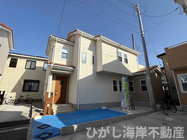 茅ヶ崎市今宿　新築戸建　全8棟の前面道路含む現地写真|現地外観