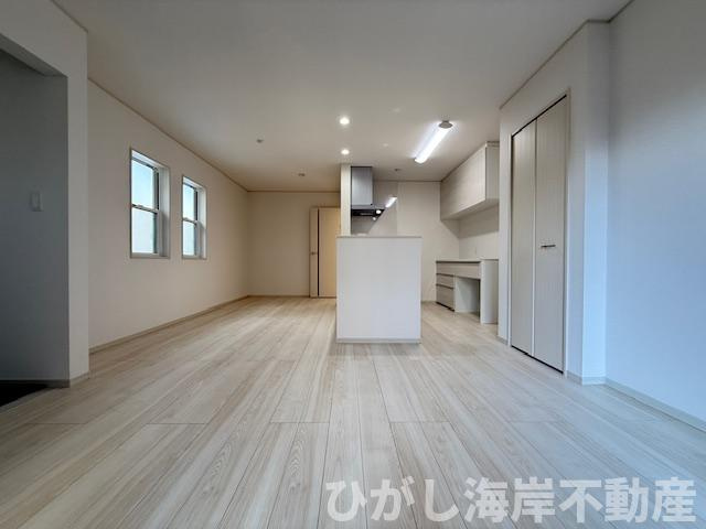 茅ヶ崎市今宿　新築戸建　全8棟のダイニング|15.6帖　LDK