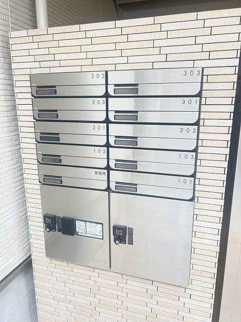 尼崎市大物町２丁目のアパートの外観