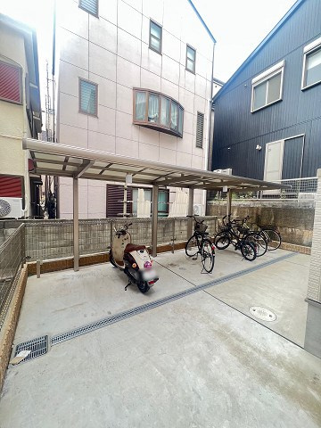 尼崎市大物町２丁目のアパートの外観