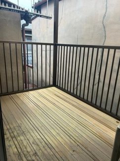 【バルコニー】