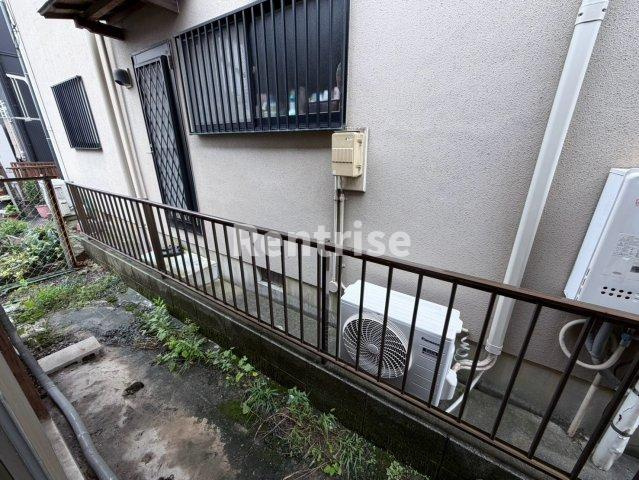稲沢市平和町上前浪のお家の庭