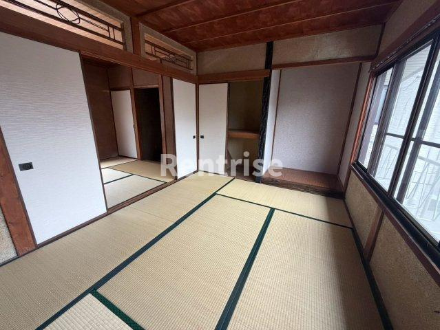 稲沢市平和町上前浪のお家の和室
