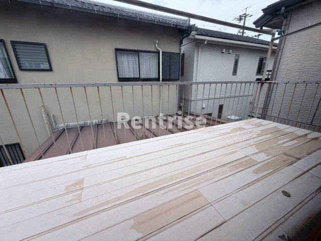 稲沢市平和町上前浪のお家のバルコニー