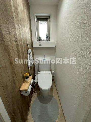 リフュージュ本山のトイレ|清潔感のあるトイレです