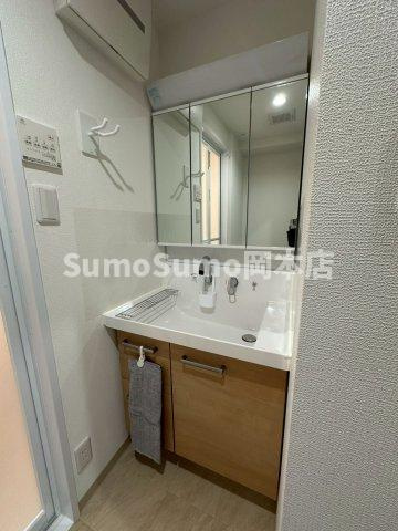 リフュージュ本山の洗面所|使いやすい洗面所です