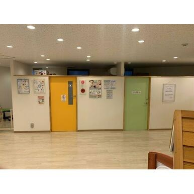 山口歯科ビルの内装