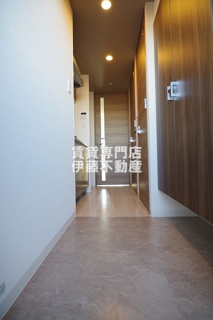 S-RESIDENCE庄内通Northの玄関