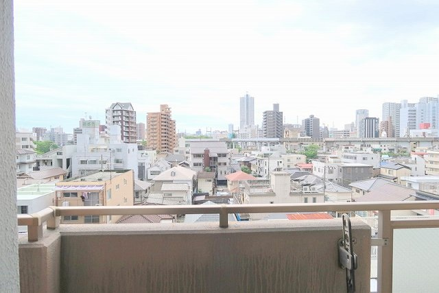 ホウライツルビルの展望