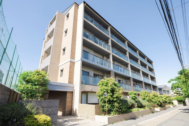 ルーシア嵯峨嵐山の外観|おしゃれな外観です