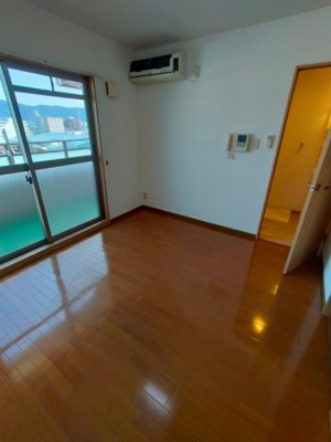 【居間・リビング】 | ミフネセントラルベア荒本