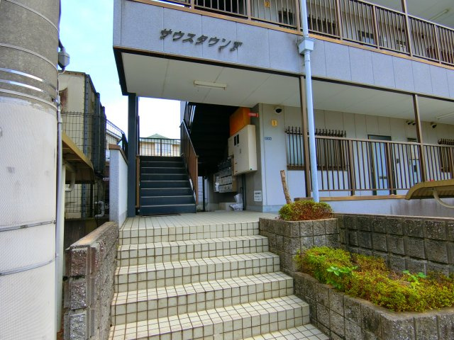 サウスタウンFのエントランス