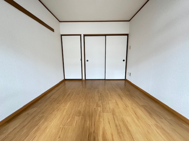 サウスタウンFの洋室